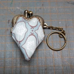 Heart purse keyholder kit...